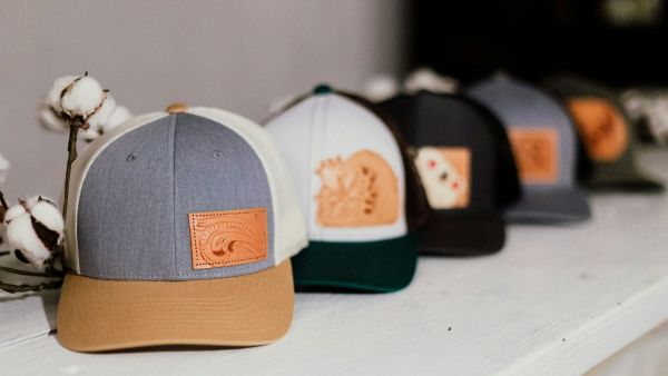 Top 5 casquettes personnalisées pour compléter votre style